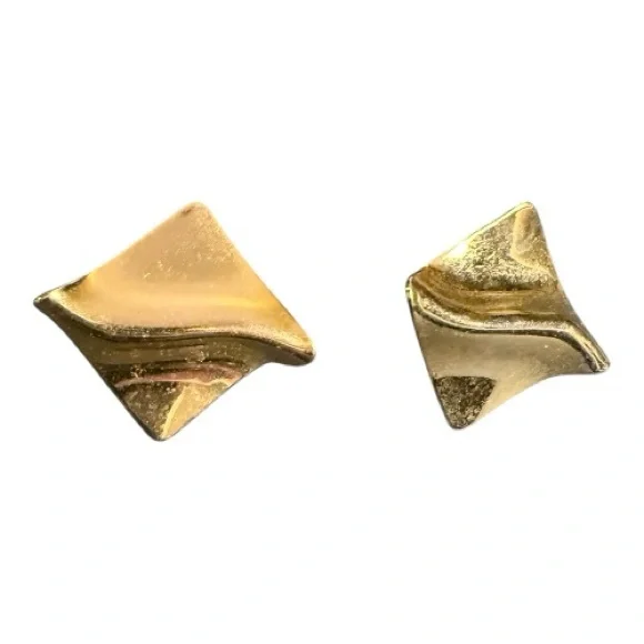 Vintage earrings, 1 for $10, 3 for $23, gold square, waved - Picture 2 of 3